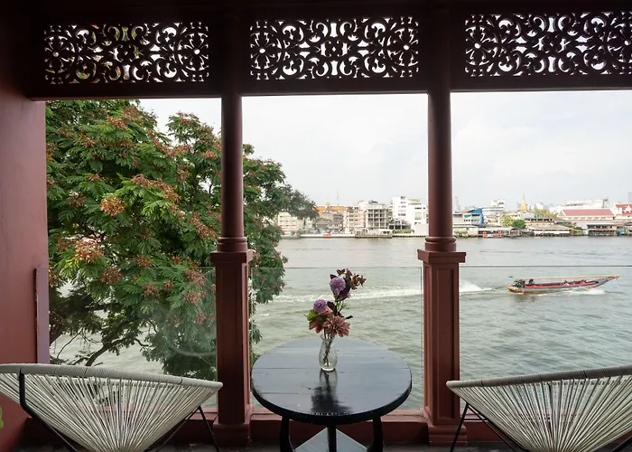 Amdaeng Riverside