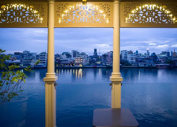Amdaeng Riverside Hotel 4*