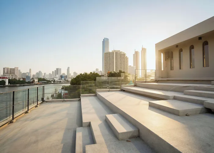 Hotel Amdaeng Riverside Bangkok