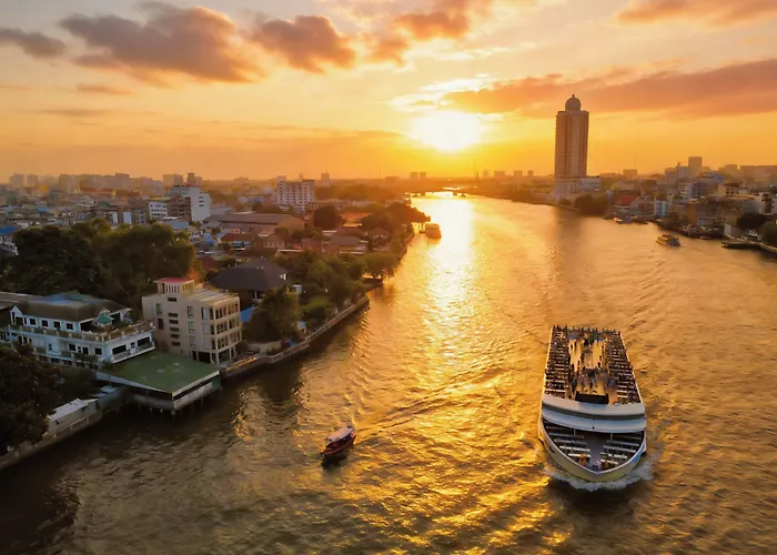 Amdaeng Riverside 4*